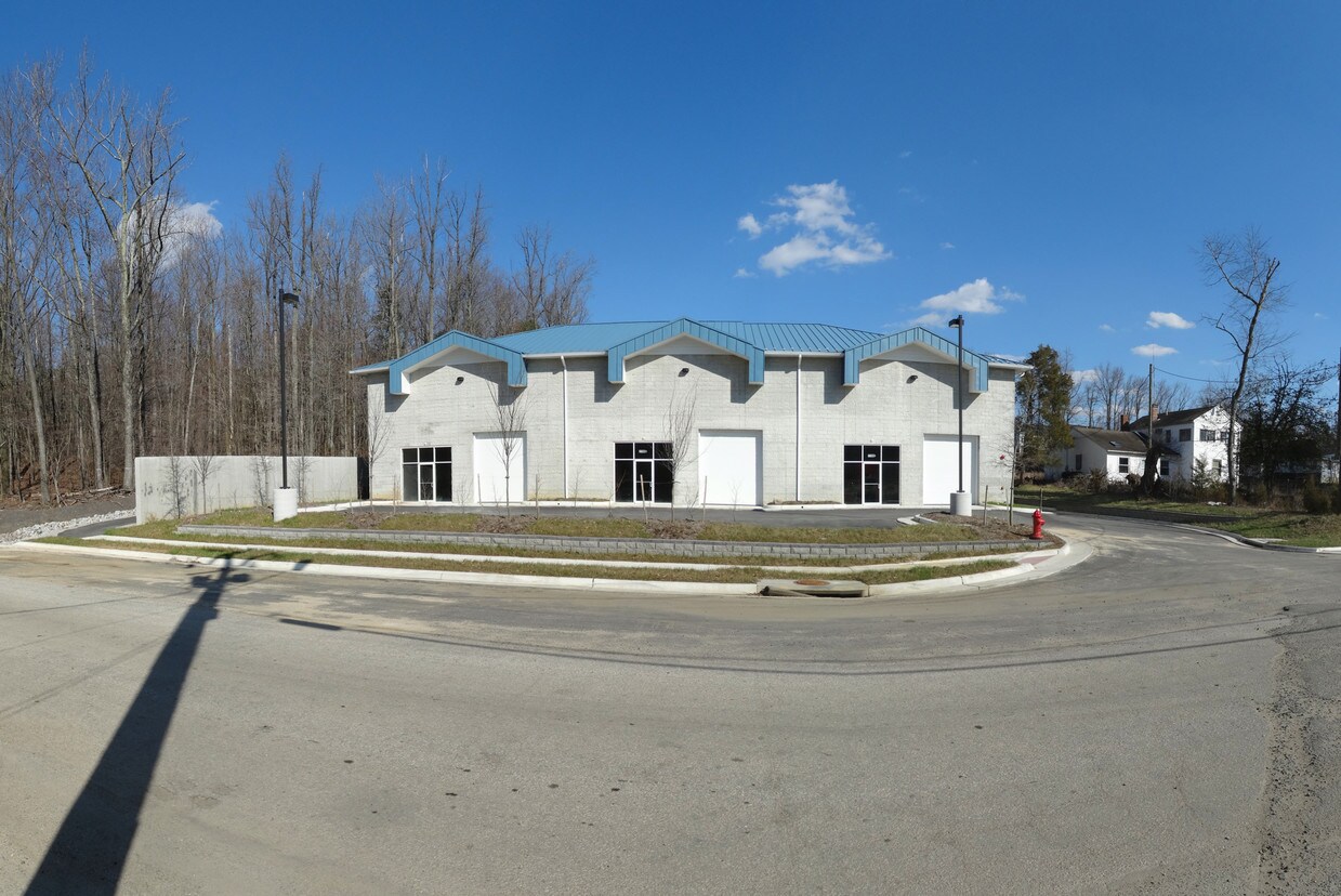 7799 Cinder Bed Road, Lorton, VA 22079